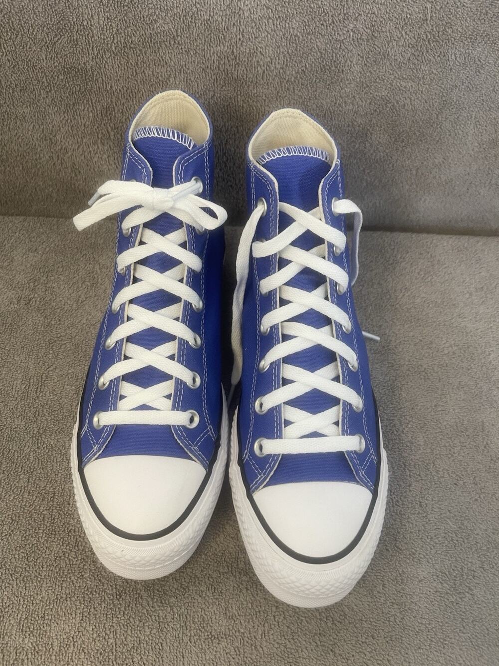 Convserse Chuck Taylor All Star Royal Blue Womens Size 9